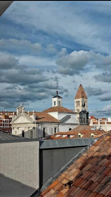Precioso Loft En Pleno Corazon De Valladolid Bagian luar foto